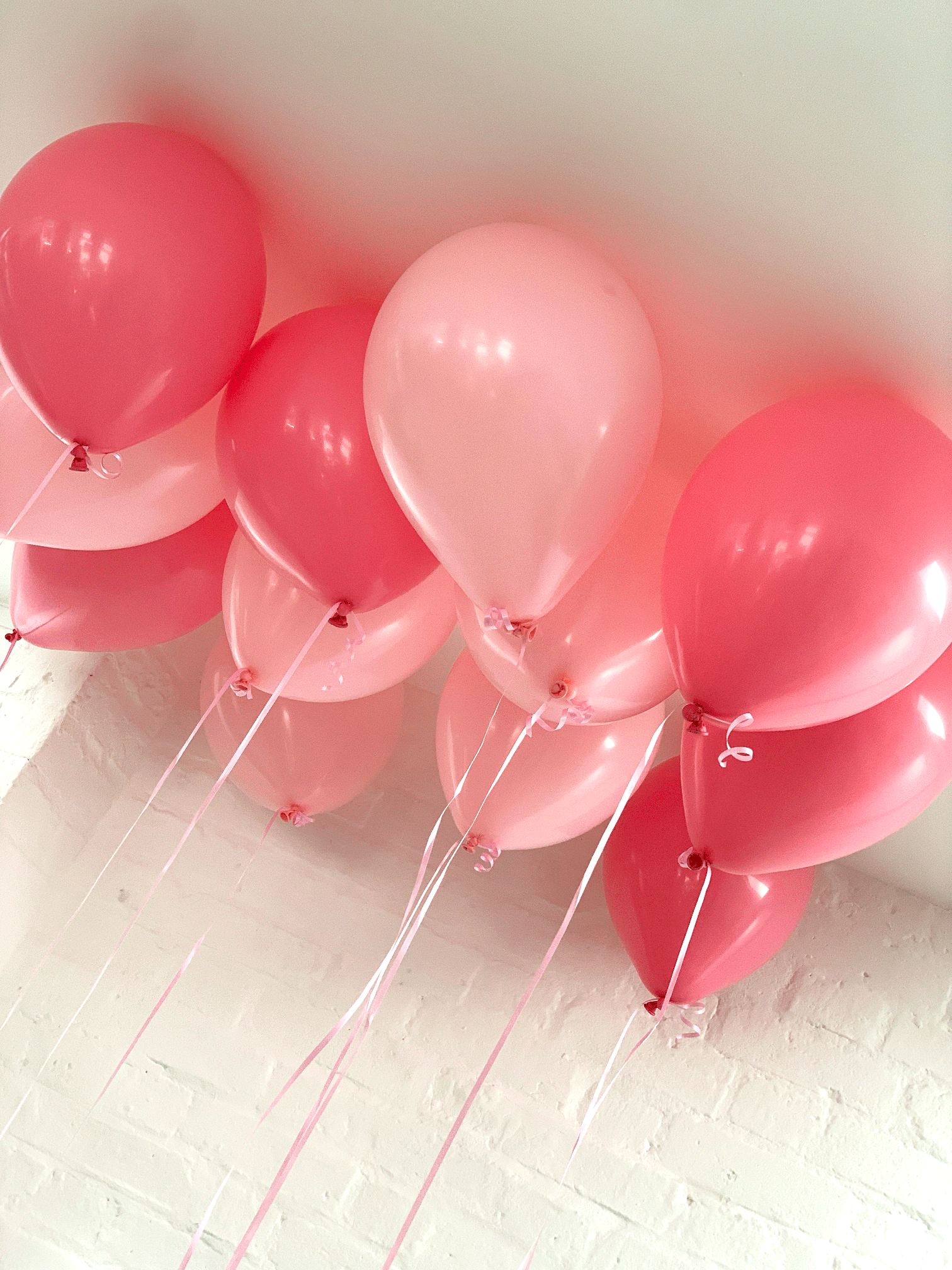 CEILING BALLOONS, PINK & BABY PINK